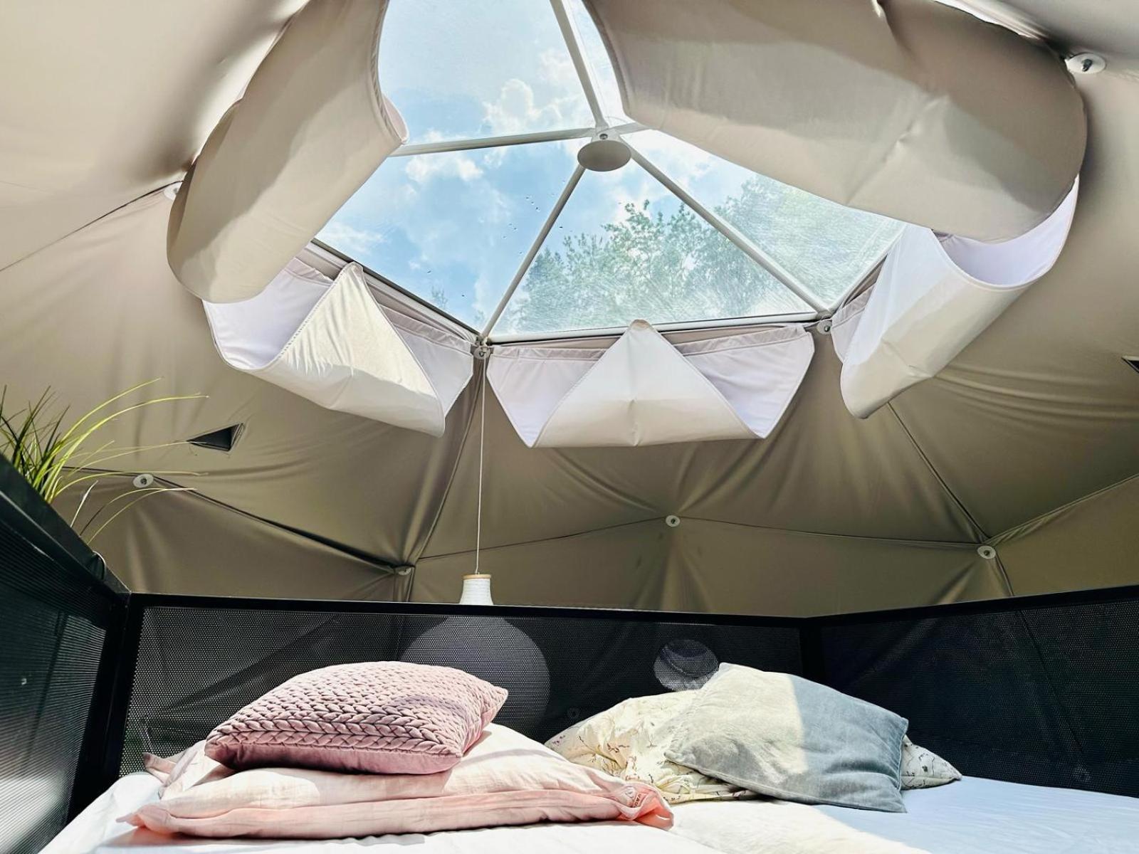 Glampingsantoczno Villa Exteriör bild