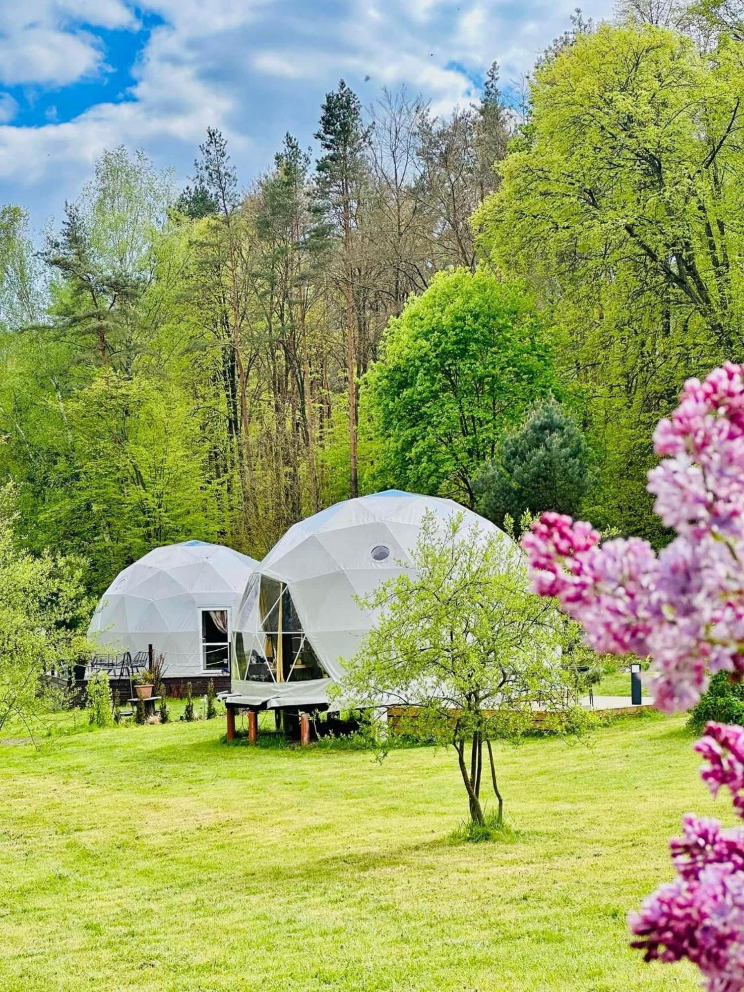 Glampingsantoczno Villa Exteriör bild